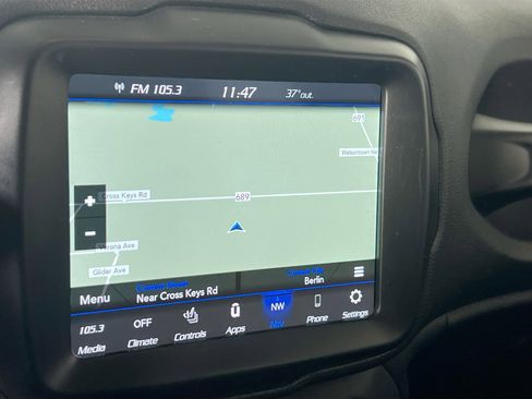 Used 2022 Jeep Renegade Limited w/ Sun, Sound & Wheels Group image 13