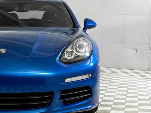 Used 2016 Porsche Panamera Edition w/ Premium Package Plus image 52