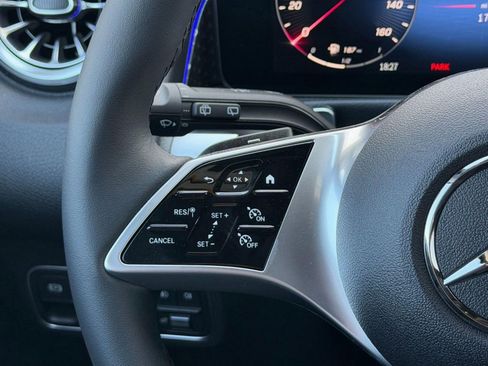 New 2026 Mercedes-Benz GLB 250 4MATIC image 19