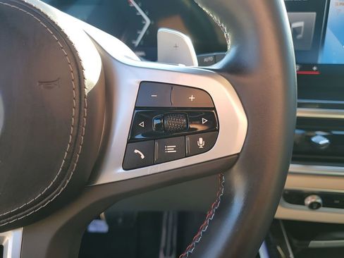 Used 2023 BMW X7 M60i w/ Executive Package image 35