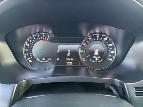 Used 2019 Ford Explorer Platinum image 23