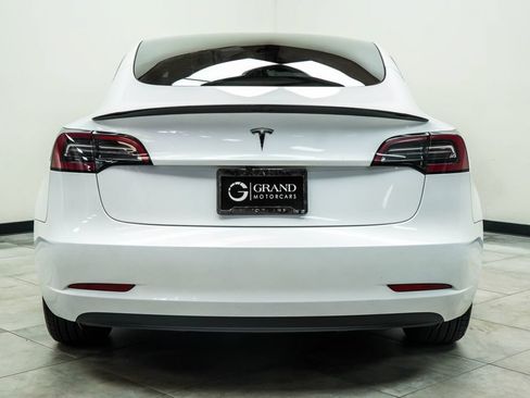 Used 2023 Tesla Model 3 Standard Range RWD image 9