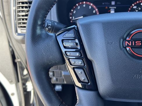 Used 2023 Nissan Frontier Pro-X w/ Pro Convenience Package image 12