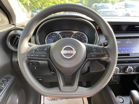 Used 2025 Nissan Kicks Play S FWD image 13