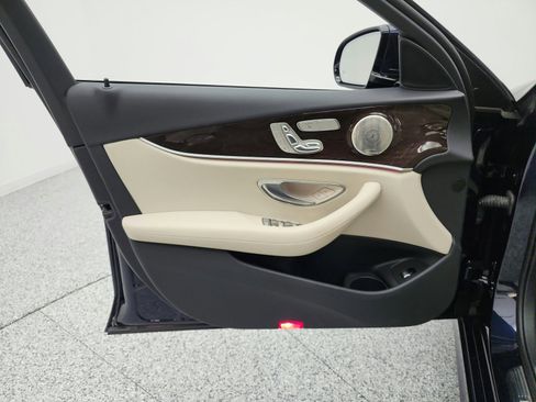 Certified 2022 Mercedes-Benz E 350 Sedan image 12