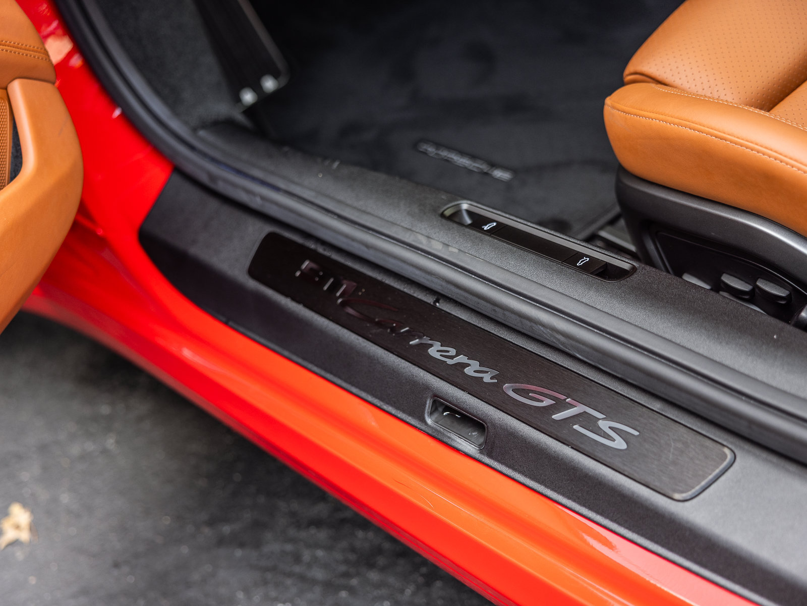 Certified 2026 Porsche 911 Carrera GTS RWD image 18