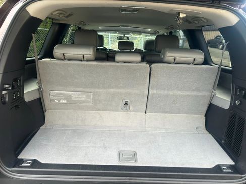 Used 2016 Toyota Sequoia SR5 w/ Premium Package image 15