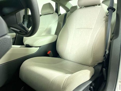 Certified 2024 Honda Accord EX image 20
