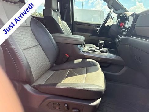 Used 2023 Chevrolet Silverado 1500 ZR2 w/ Technology Package AWD/4WD image 19