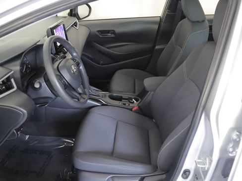 Used 2023 Toyota Corolla LE w/ Carpet Mat Package (TMS) FWD image 7
