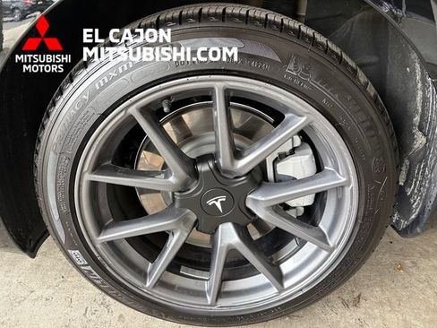 Used 2023 Tesla Model 3 Standard Range RWD image 6