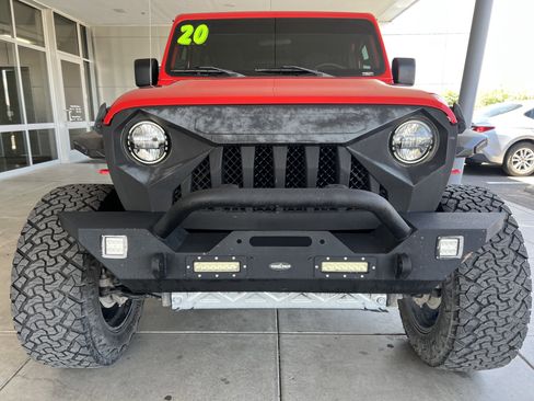 Used 2020 Jeep Wrangler Unlimited Sport AWD/4WD image 2