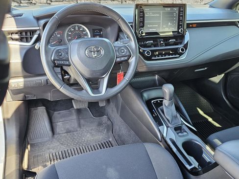 Used 2022 Toyota Corolla SE image 16