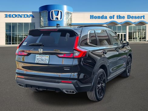 Used 2023 Honda CR-V Sport Touring image 7