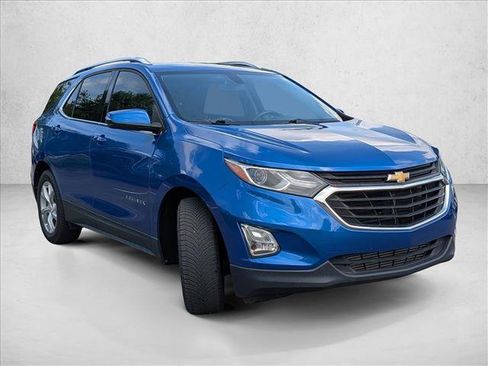 Used 2019 Chevrolet Equinox LT FWD image 3