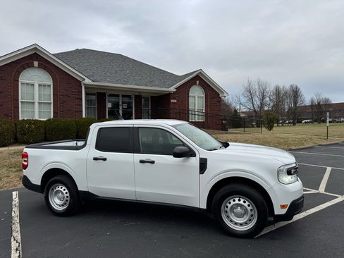 Used 2022 Ford Maverick XL w/ Equipment Group 100A Standard image 11