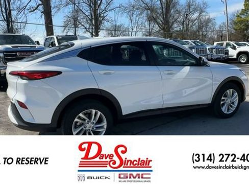 New 2026 Buick Envista Sport Touring w/ Convenience I Package FWD image 8