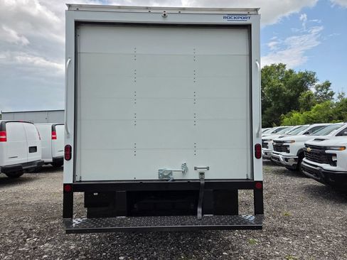 New 2026 Chevrolet Express 4500 w/ Power Convenience Package RWD image 14