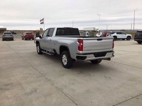 Used 2020 Chevrolet Silverado 3500 LT w/ Convenience Package AWD/4WD image 3