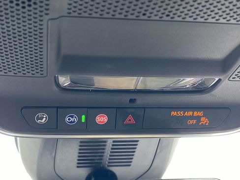 Used 2025 Chevrolet Equinox RS w/ Safety and Technology Package FWD image 30