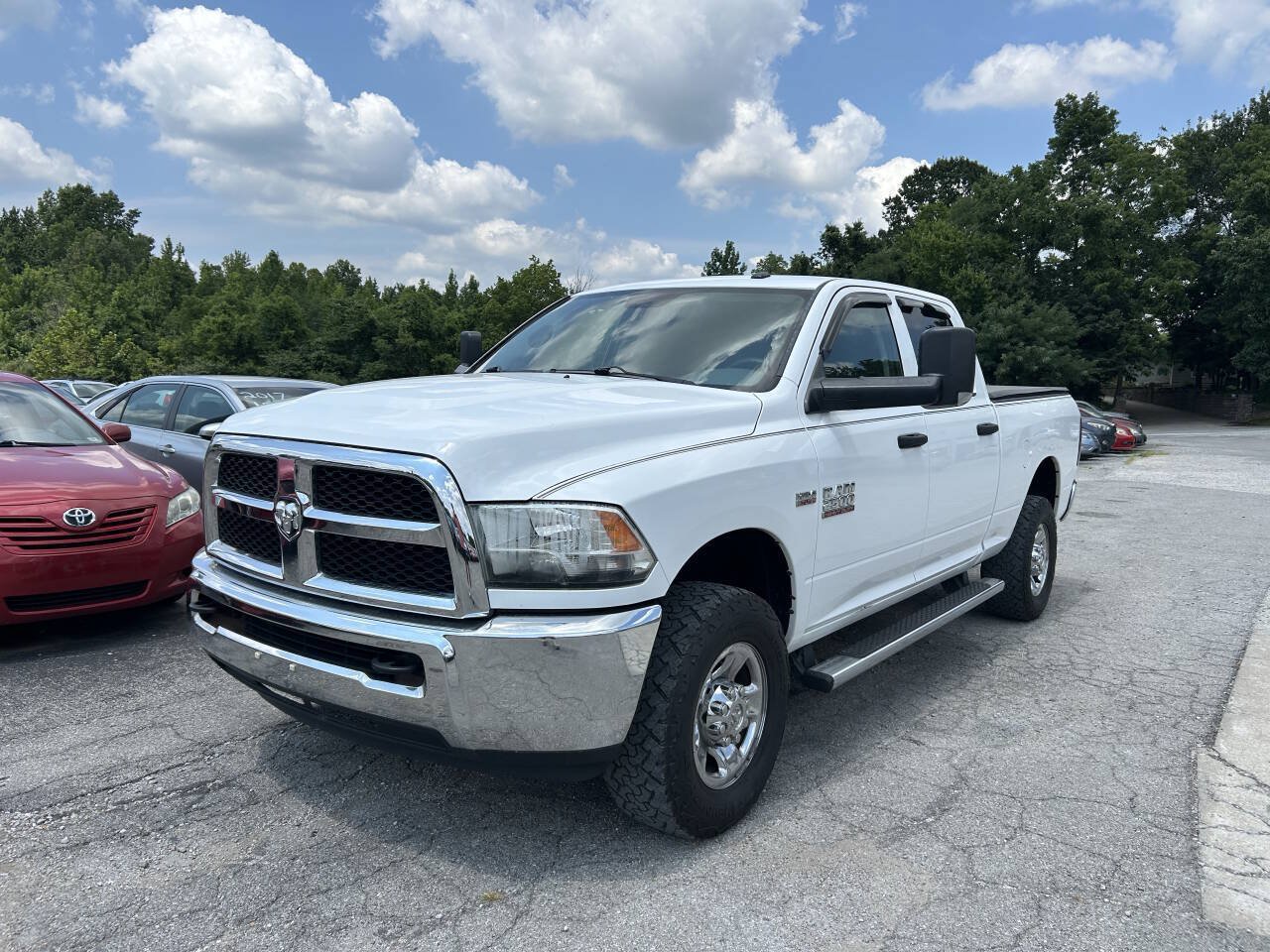 Used 2013 RAM 2500 Tradesman w/ Chrome Appearance Group AWD/4WD image 2