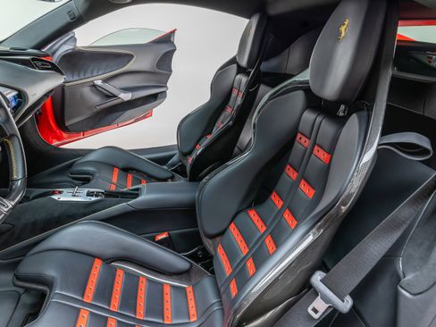 Used 2021 Ferrari SF90 Stradale image 20