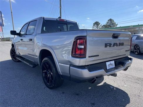 Used 2025 RAM 1500 Laramie w/ Night Edition image 29