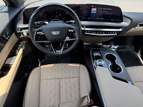 Certified 2025 Cadillac Lyriq Luxury w/ Nappa Leather Package RWD image 14