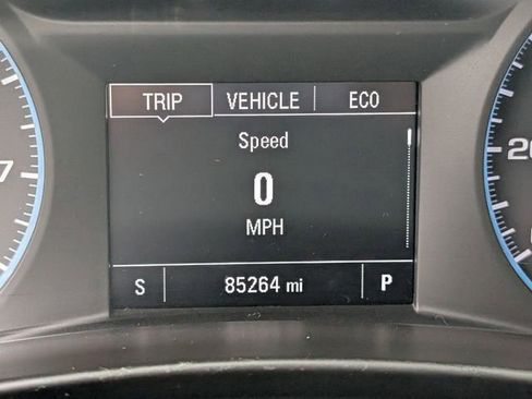 Used 2018 Chevrolet Equinox LS image 28