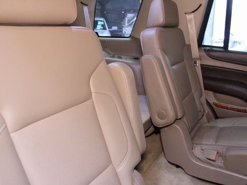 Used 2015 Chevrolet Tahoe LTZ image 14