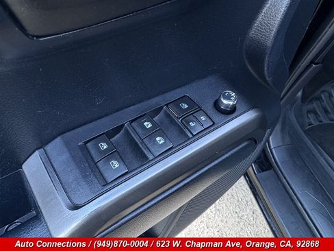Used 2016 Toyota Tacoma TRD Off-Road w/ Towing Package RWD image 22