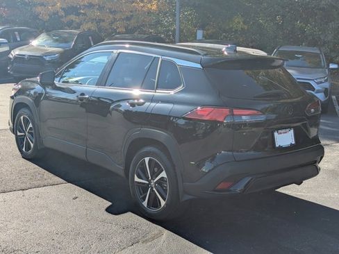 Used 2025 Toyota Corolla Cross AWD Hybrid image 5