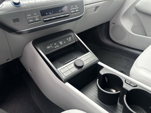 New 2026 Hyundai Kona Limited FWD image 15