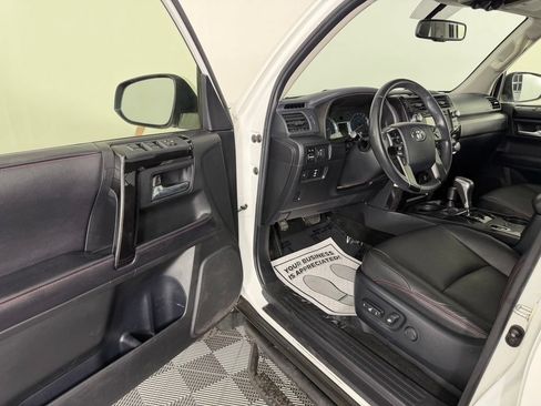 Used 2017 Toyota 4Runner TRD Pro AWD/4WD image 10