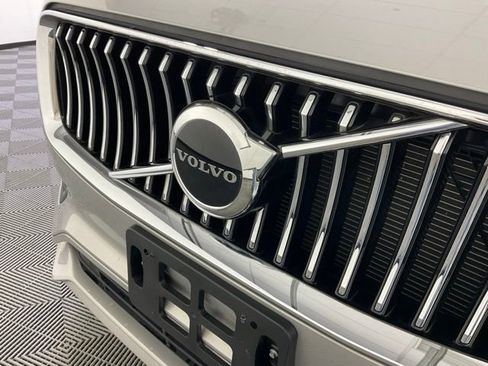 Certified 2023 Volvo XC90 B5 Core w/ Protection Package Premier image 9