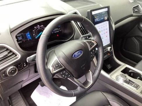 Used 2024 Ford Edge SEL w/ Convenience Package AWD/4WD image 25