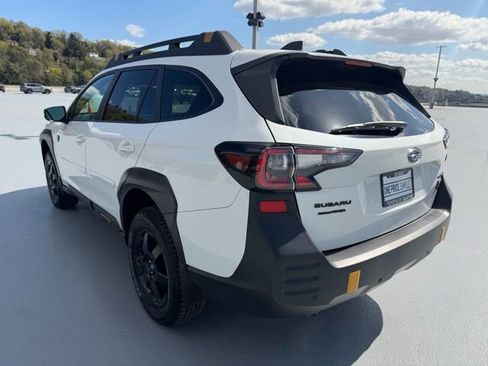 Used 2025 Subaru Outback Wilderness image 5