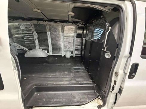 Used 2014 Chevrolet Express 1500 1500 AWD 3dr Cargo Van image 13