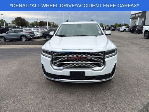 Used 2023 GMC Acadia Denali w/ Denali Ultimate Package AWD/4WD image 4