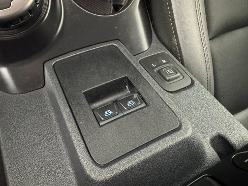 Used 2024 Ford Bronco Big Bend AWD/4WD image 23