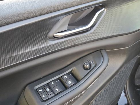 New 2025 Jeep Grand Cherokee Laredo X w/ Luxury Tech Group I image 21