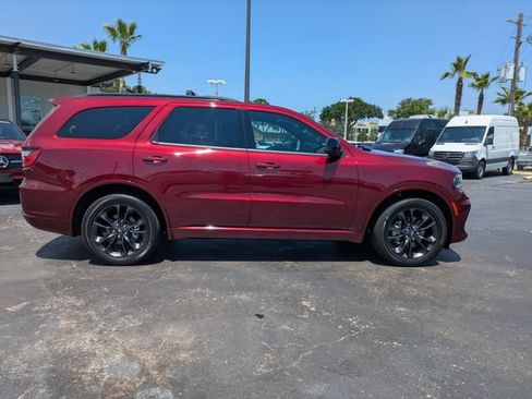 Used 2024 Dodge Durango GT w/ Blacktop Package RWD image 4