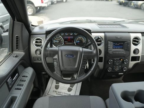 Used 2013 Ford F150 XLT w/ Mid Equipment Group image 21