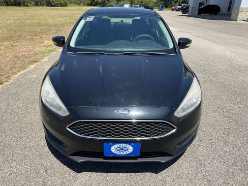 Used 2016 Ford Focus SE FWD image 10