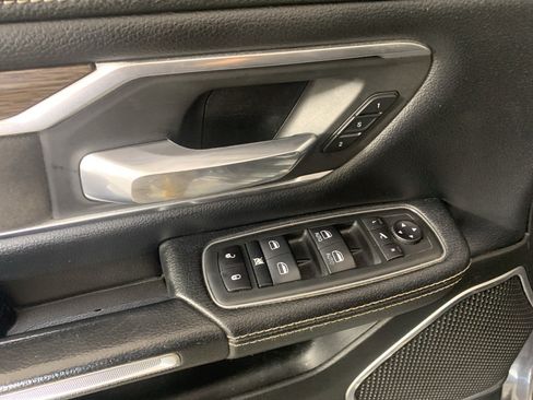 Used 2020 RAM 1500 Laramie RWD image 13