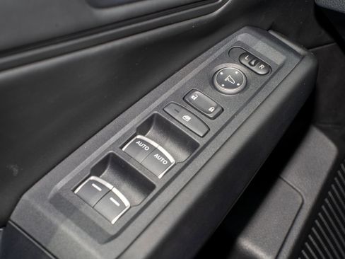 Certified 2025 Honda Accord SE image 26