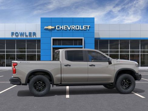 New 2026 Chevrolet Silverado 1500 ZR2 image 5