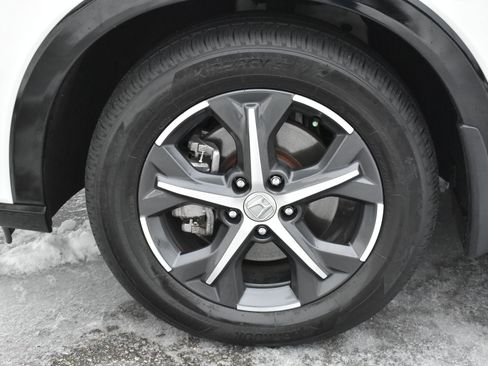 Used 2025 Honda HR-V EX-L image 11