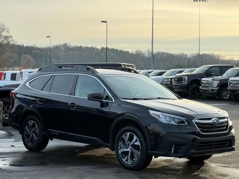 Used 2022 Subaru Outback Limited image 34