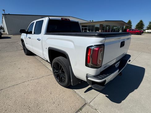 Used 2017 GMC Sierra 1500 Denali AWD/4WD image 6